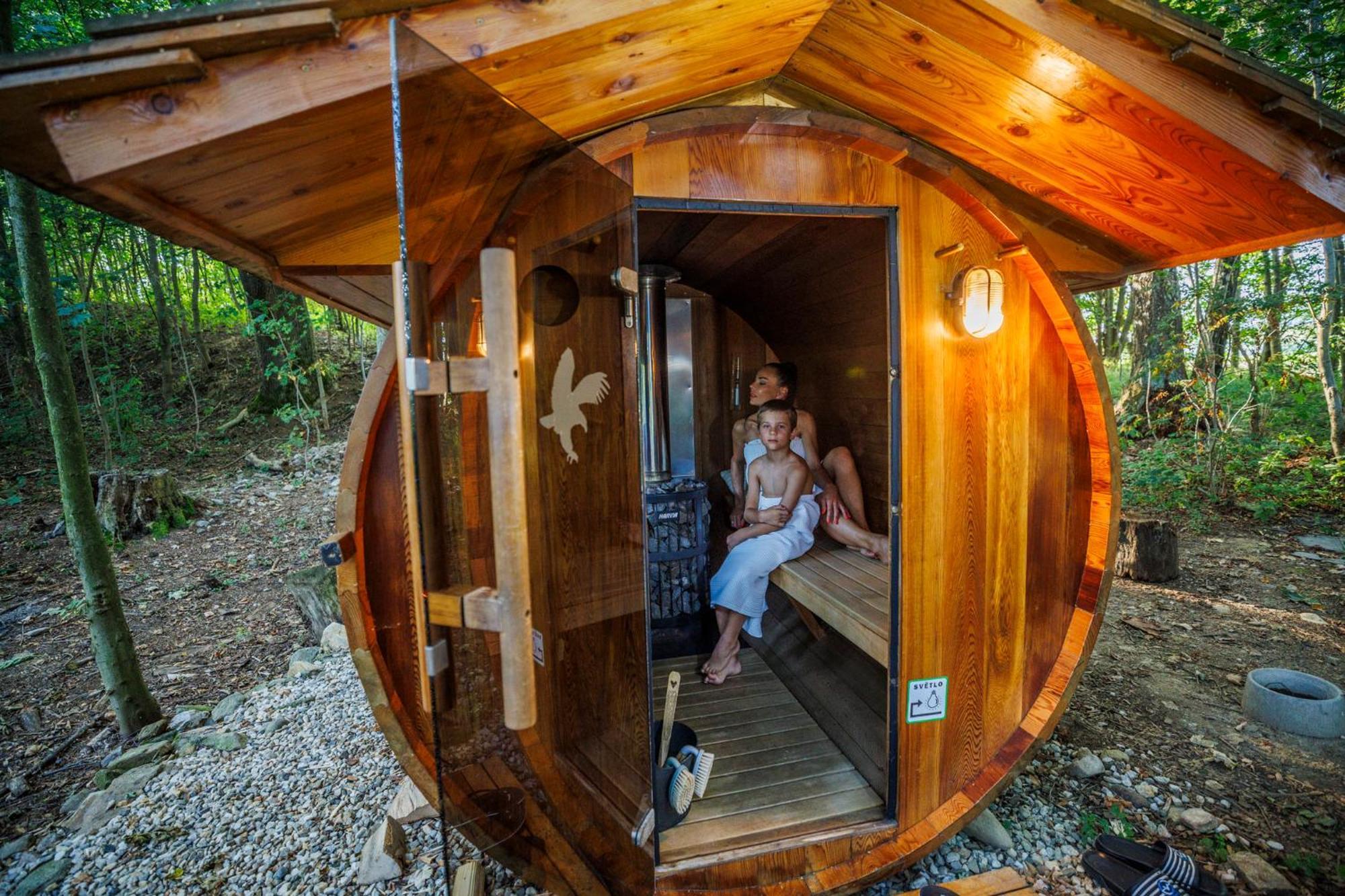 فندق Treehous Sneznik S Wellness Dolní Morava المظهر الخارجي الصورة